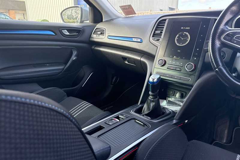 Used Renault Megane 2019 for sale - 75722496: Photo 14