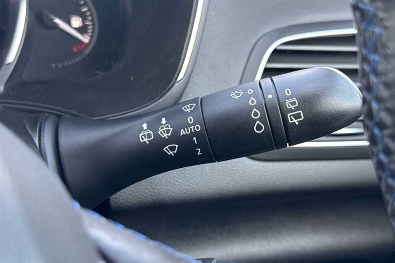 Used Renault Megane 2019 for sale - 75722496: Photo 41