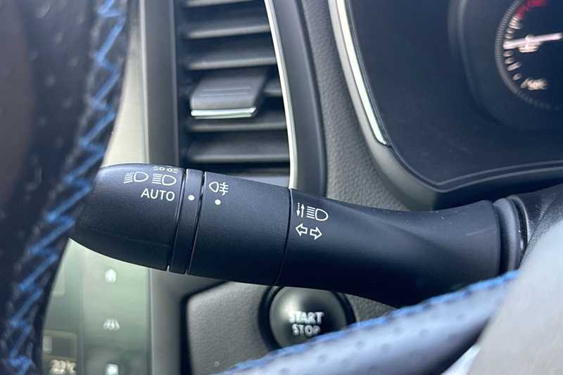 Used Renault Megane 2019 for sale - 75722496: Photo 42