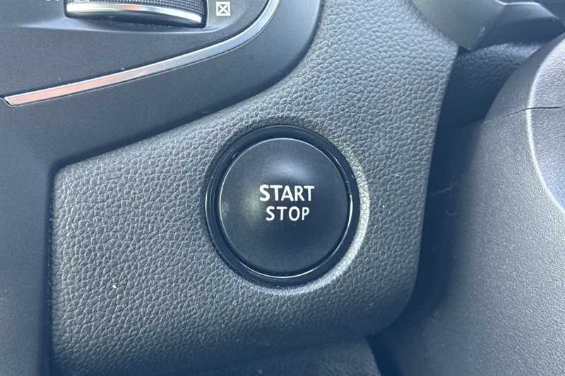 Used Renault Megane 2019 for sale - 75722496: Photo 43