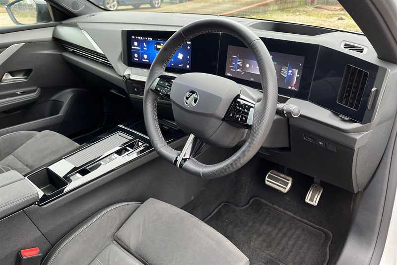 Used Vauxhall Astra for sale - 77855895: Photo 10