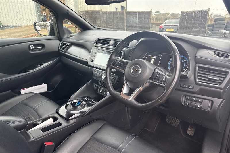 Used Nissan Leaf 2018 for sale - 77471859: Photo 10