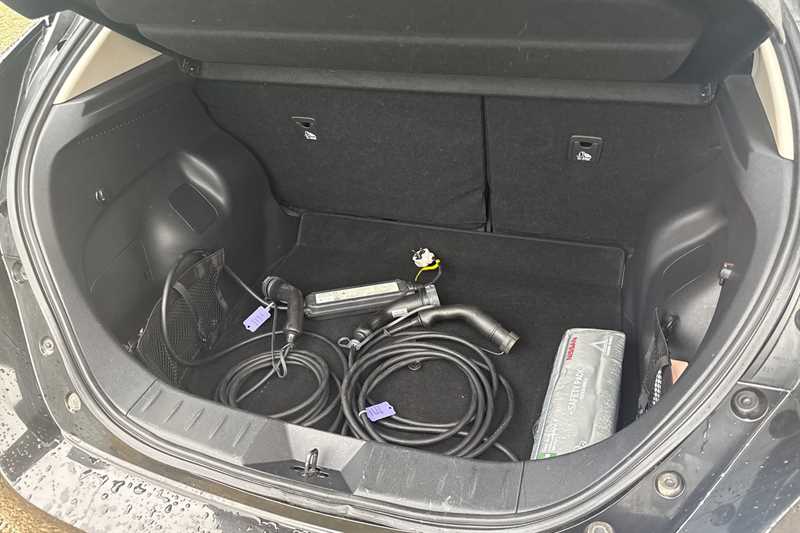 Used Nissan Leaf 2018 for sale - 77471859: Photo 24