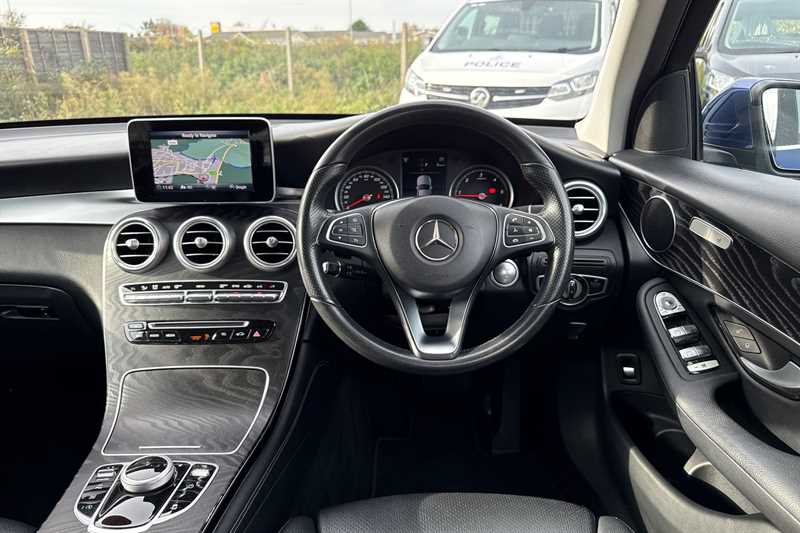 Used Mercedes-Benz GLC 2018 for sale - 76501634: Photo 11
