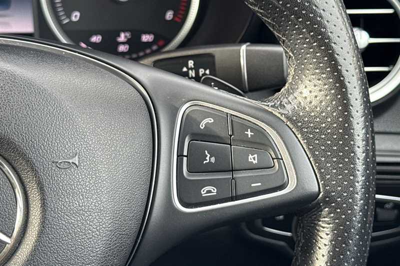 Used Mercedes-Benz GLC 2018 for sale - 76501634: Photo 22