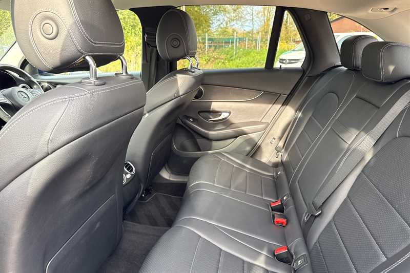 Used Mercedes-Benz GLC 2018 for sale - 76501634: Photo 31