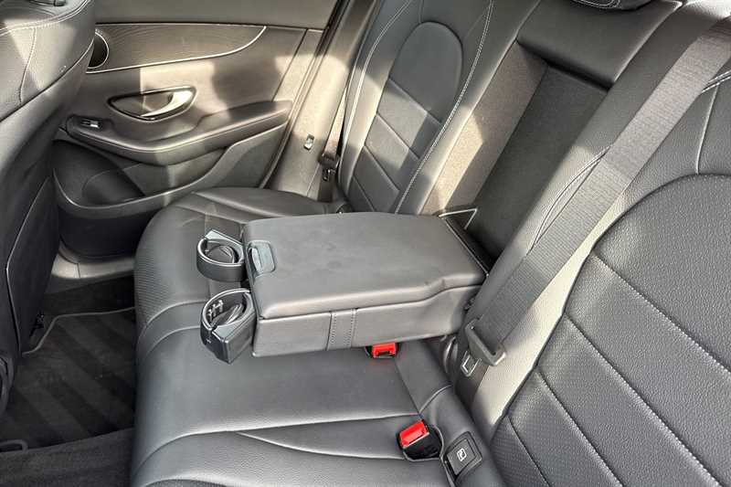 Used Mercedes-Benz GLC 2018 for sale - 76501634: Photo 36