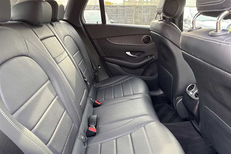 Used Mercedes-Benz GLC 2018 for sale - 76501634: Photo 42