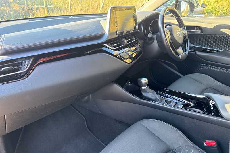 Used Toyota C-HR 2020 for sale - 77146424: Photo 13