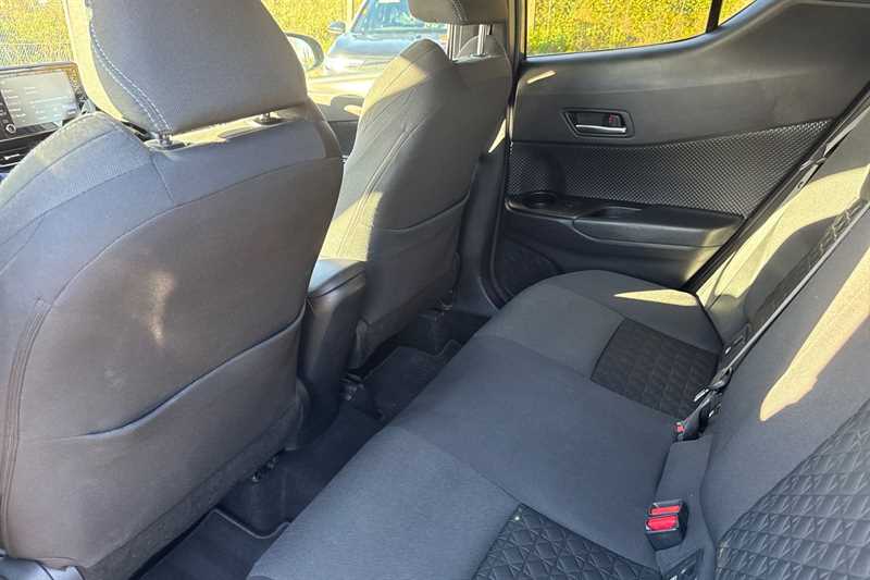 Used Toyota C-HR 2020 for sale - 77146424: Photo 33