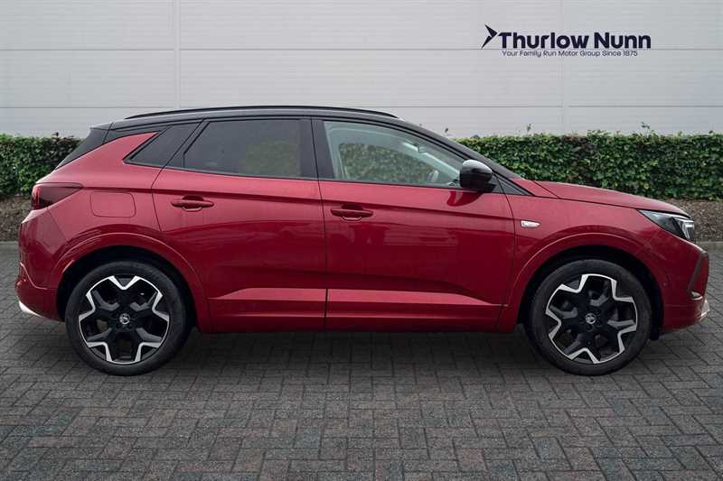 Used Vauxhall Grandland 2022 for sale - 77513640: Photo 2