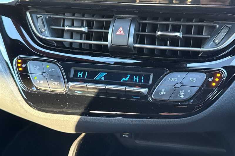 Used Toyota C-HR 2020 for sale - 77576683: Photo 15