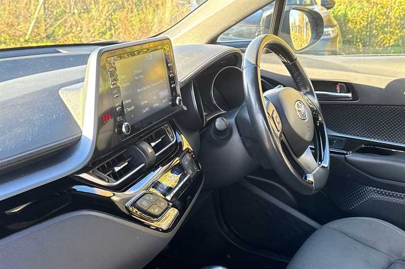 Used Toyota C-HR 2020 for sale - 77576683: Photo 26