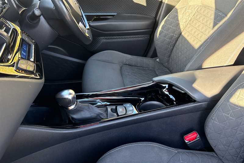 Used Toyota C-HR 2020 for sale - 77576683: Photo 28