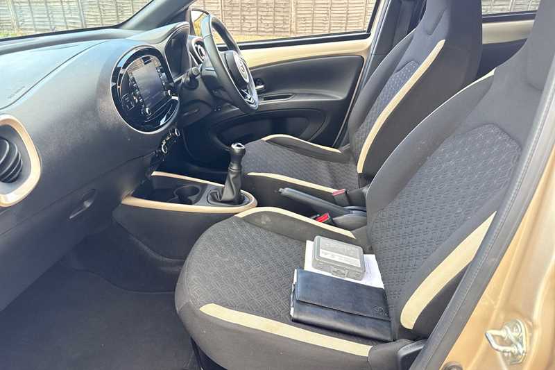 Used Toyota Aygo X 2022 for sale - 77146710: Photo 49