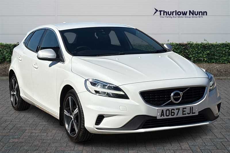 Used Volvo V40 2017 for sale - 76087086: Photo 1