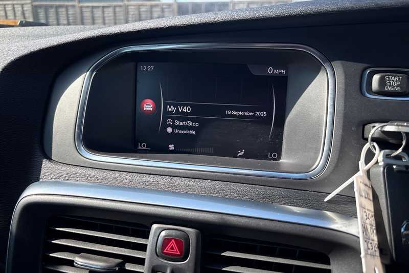 Used Volvo V40 2017 for sale - 76087086: Photo 17