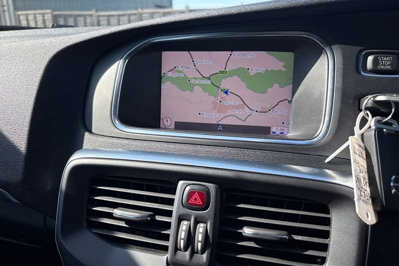 Used Volvo V40 2017 for sale - 76087086: Photo 18
