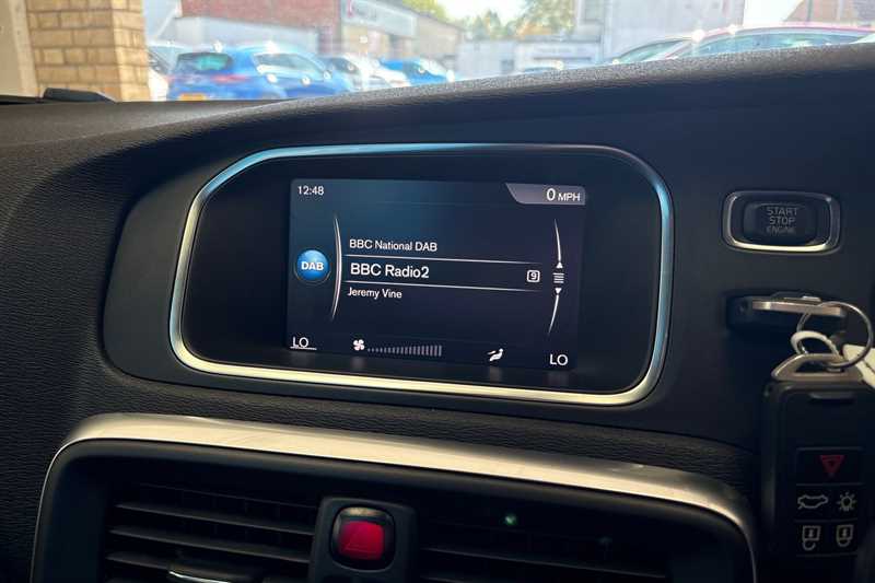 Used Volvo V40 2017 for sale - 76087086: Photo 19