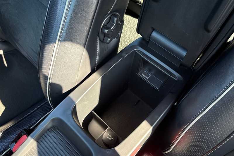 Used Volvo V40 2017 for sale - 76087086: Photo 27