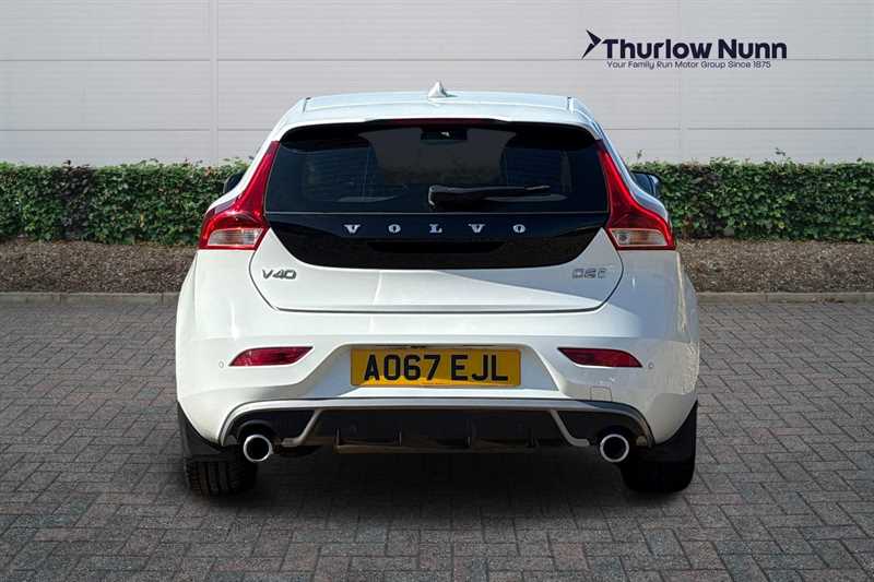 Used Volvo V40 2017 for sale - 76087086: Photo 4
