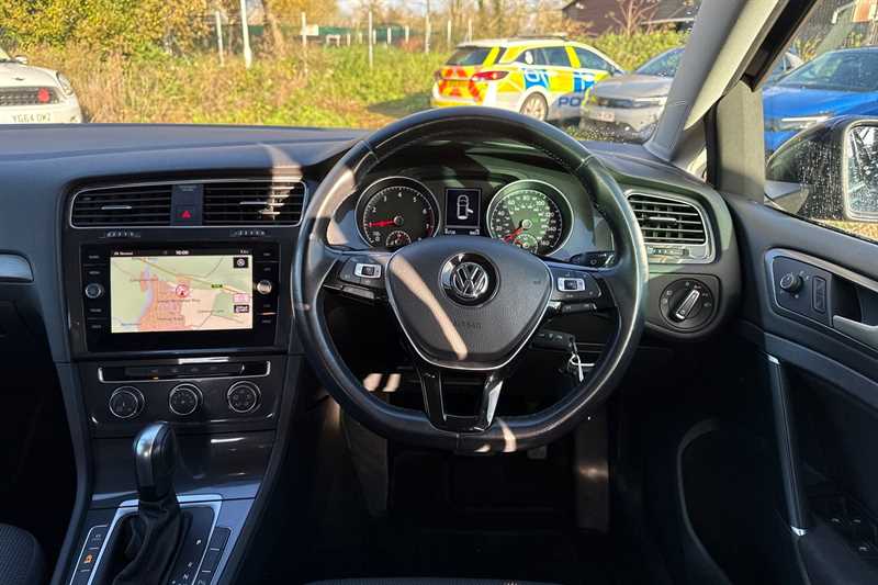 Used Volkswagen Golf 2019 for sale - 76705733: Photo 11