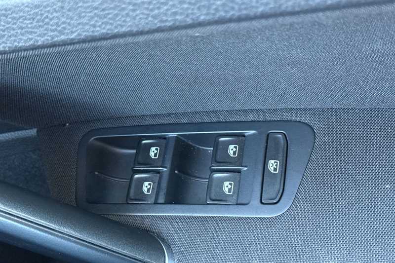 Used Volkswagen Golf 2019 for sale - 76705733: Photo 16