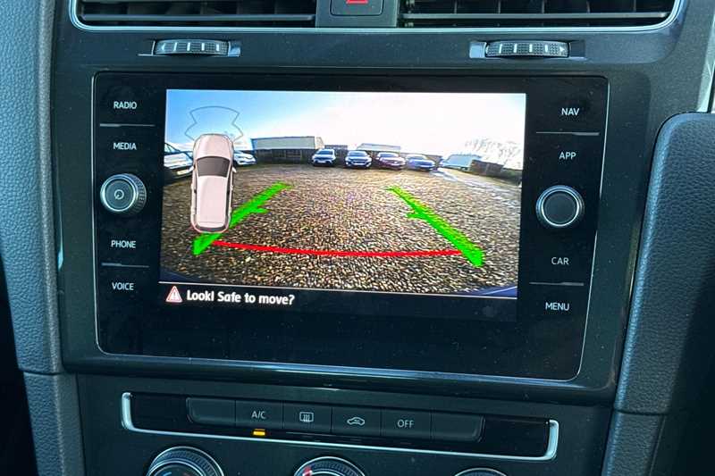 Used Volkswagen Golf 2019 for sale - 76705733: Photo 19