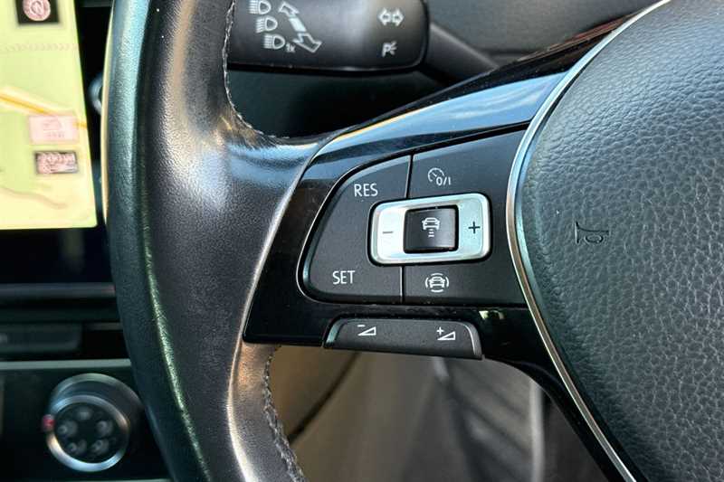 Used Volkswagen Golf 2019 for sale - 76705733: Photo 21