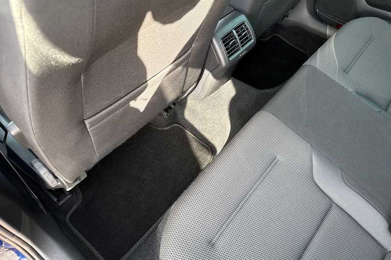 Used Volkswagen Golf 2019 for sale - 76705733: Photo 36