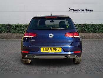 Used Volkswagen Golf 2019 for sale - 76705733: Photo