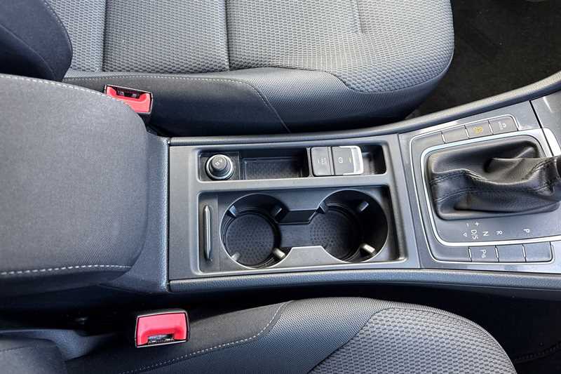 Used Volkswagen Golf 2019 for sale - 76705733: Photo 51