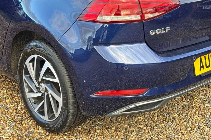 Used Volkswagen Golf 2019 for sale - 76705733: Photo 57