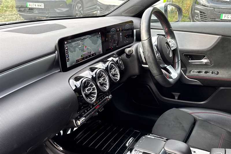 Used Mercedes-Benz A-Class 2018 for sale - 76372672: Photo 26