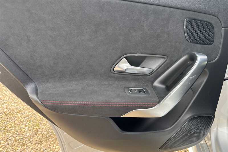 Used Mercedes-Benz A-Class 2018 for sale - 76372672: Photo 37