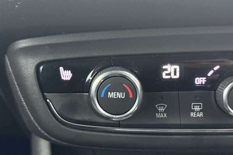 Used Vauxhall Crossland 2022 for sale - 76372666: Photo 32