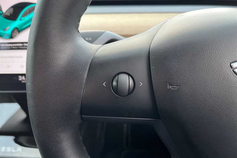 Used Tesla Model 3 2020 for sale - 77471110: Photo 21