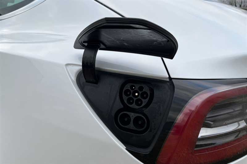 Used Tesla Model 3 2020 for sale - 77471110: Photo 38