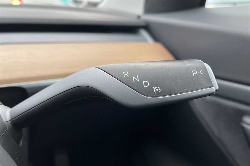 Used Tesla Model 3 2020 for sale - 77471110: Photo 48