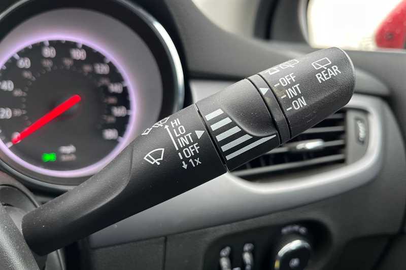 Used Vauxhall Astra 2017 for sale - 77193821: Photo 41