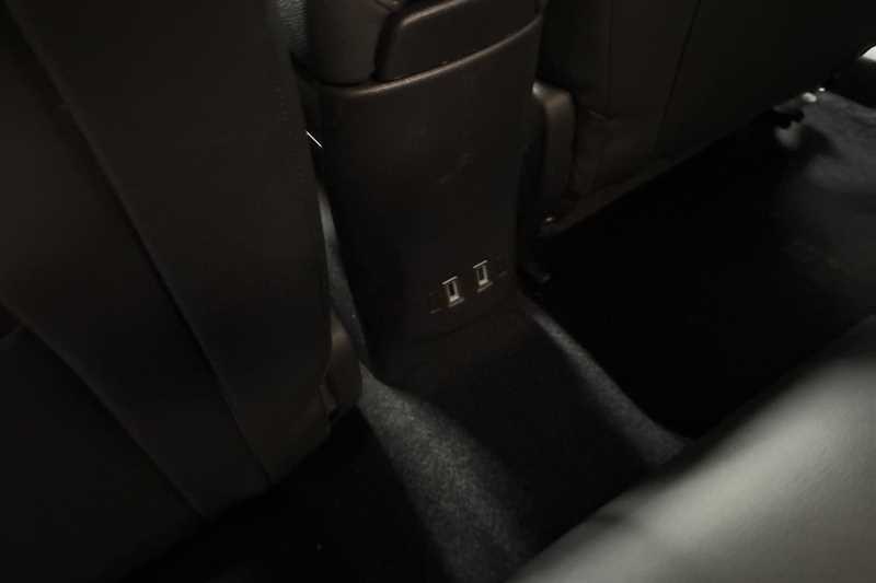 Vehicle 33
