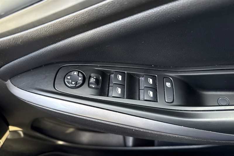 Used Vauxhall Grandland 2022 for sale - 76575384: Photo 16