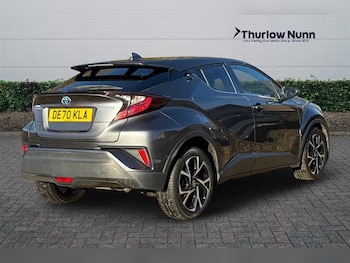 Used Toyota C-HR 2020 for sale - 76705863: Photo