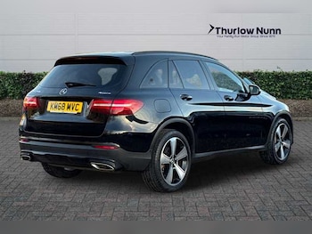 Used Mercedes-Benz GLC 2018 for sale - 76889037: Photo