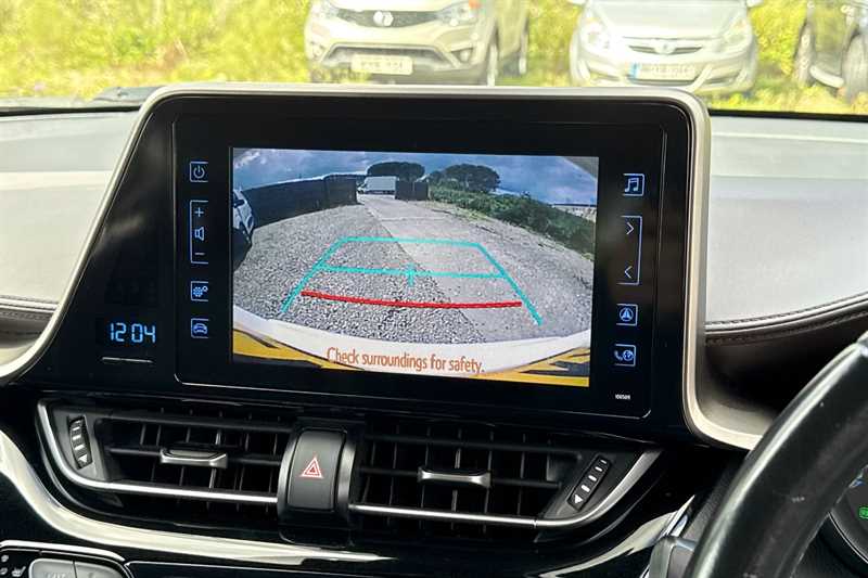 Used Toyota C-HR 2018 for sale - 76087090: Photo 19