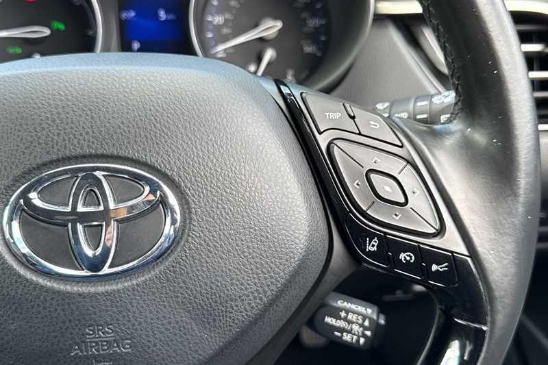 Used Toyota C-HR 2018 for sale - 76087090: Photo 22