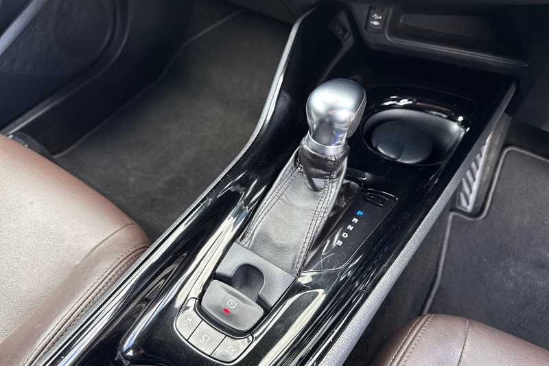 Used Toyota C-HR 2018 for sale - 76087090: Photo 48