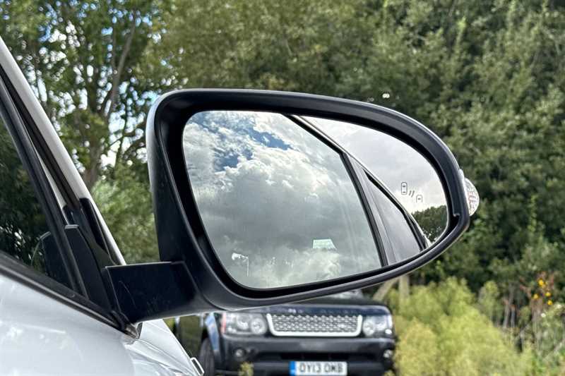 Used Toyota C-HR 2018 for sale - 76087090: Photo 51