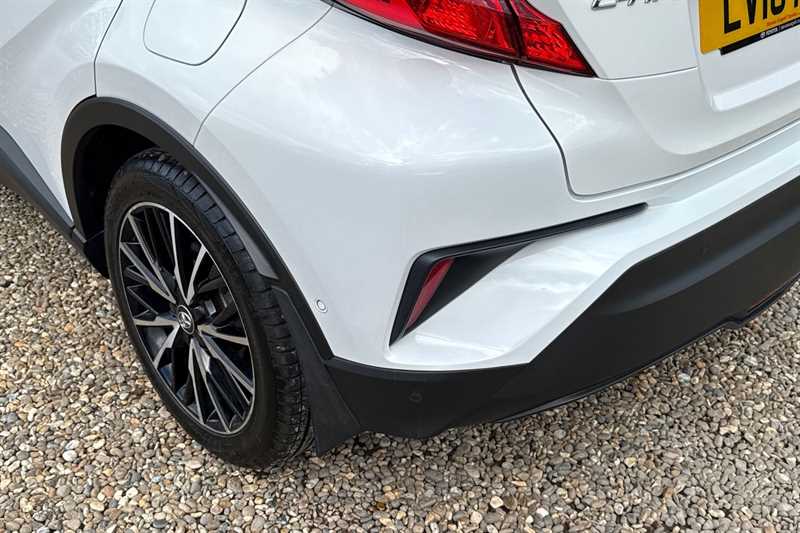 Used Toyota C-HR 2018 for sale - 76087090: Photo 58