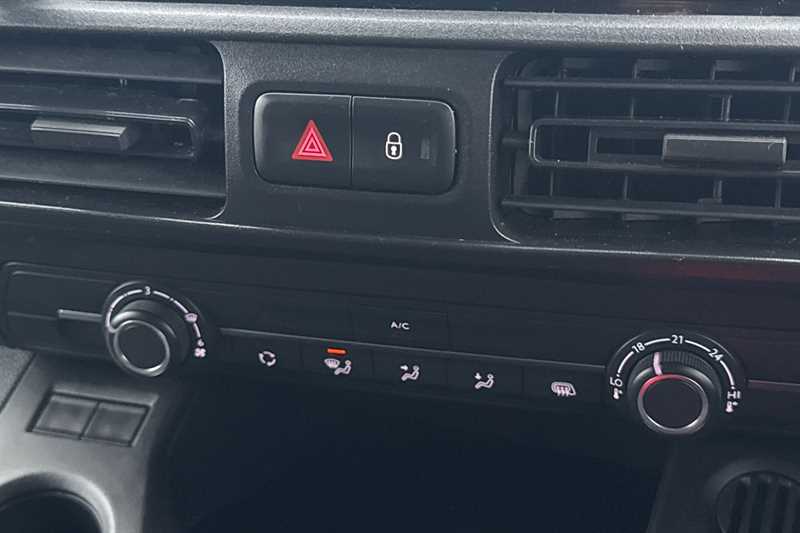 Used Vauxhall Combo 2023 for sale - 77471250: Photo 15